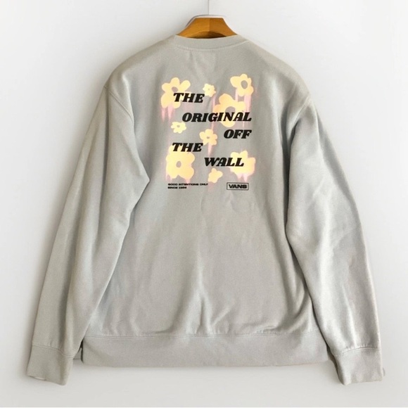 Van Off The Wall Long Sleeve Sweater Powder Blue with flowers women’s size L - Picture 2 of 9